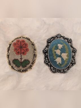 Pair of Vintage Handmade Cross Stitch Floral Brooches - Red, Green & Blue